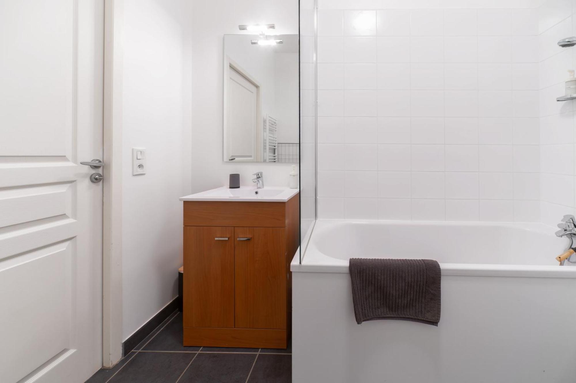 Le Brit - Grand Appartement Design, 3 Chambres, Centre Ville Vichy Exterior photo