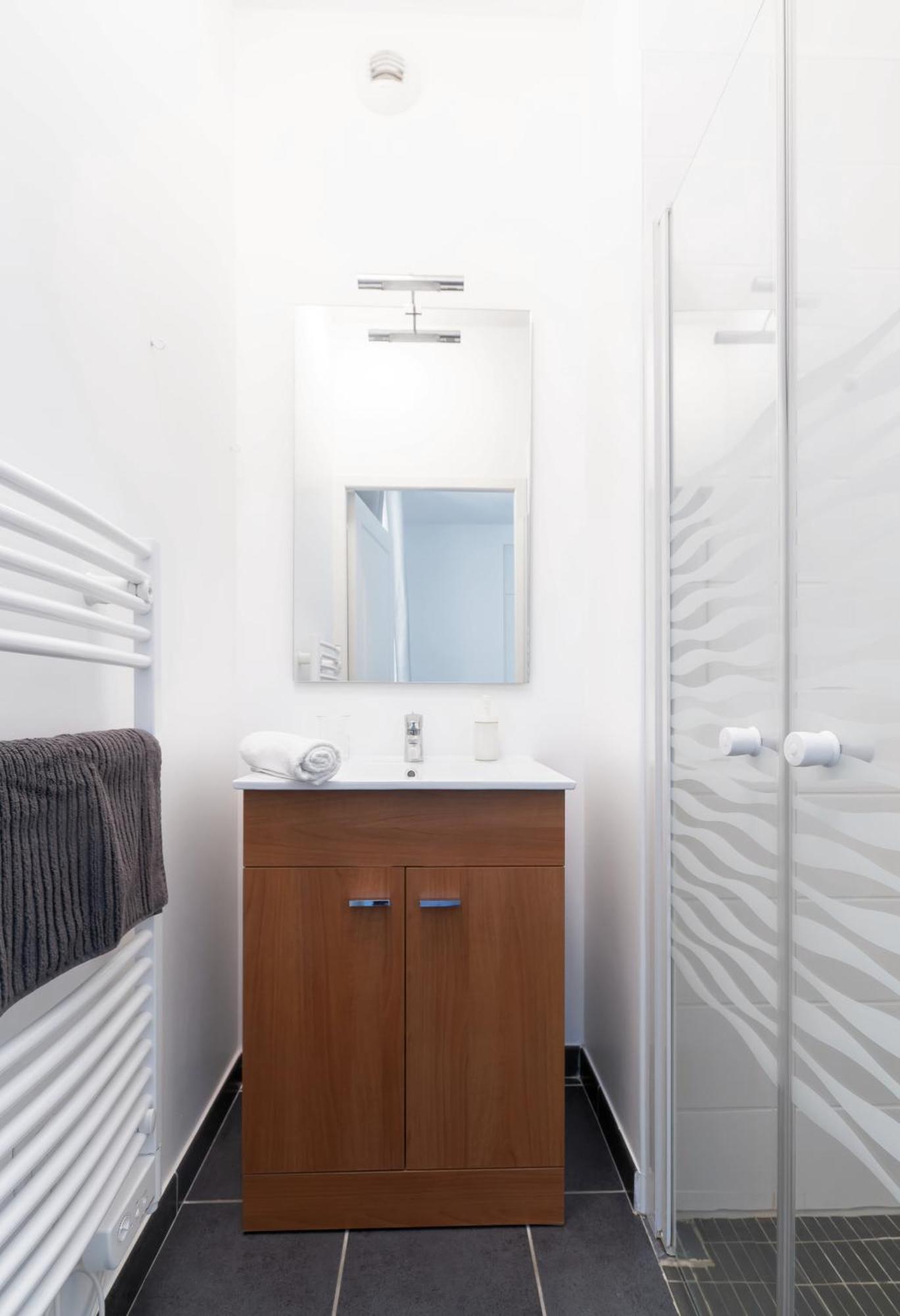Le Brit - Grand Appartement Design, 3 Chambres, Centre Ville Vichy Exterior photo