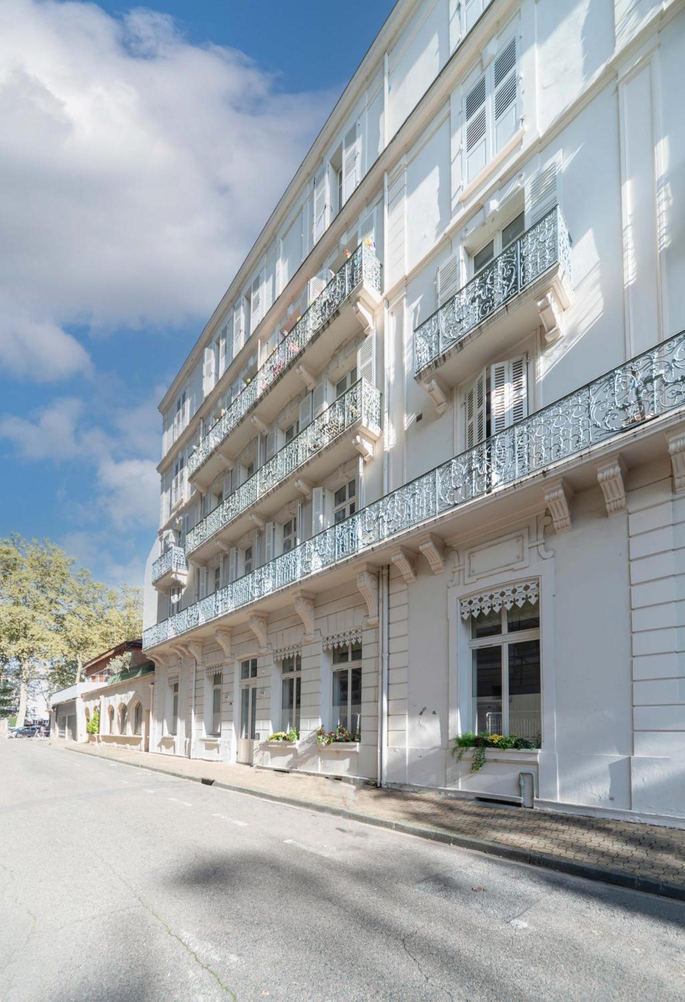 Le Brit - Grand Appartement Design, 3 Chambres, Centre Ville Vichy Exterior photo